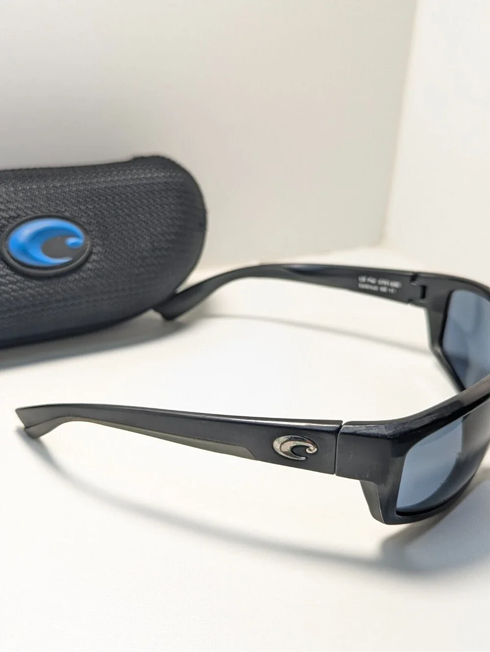 Costa del Mar Saltbreak BK11 Dark Gray UV Black Wraparound Men's Sunglasses